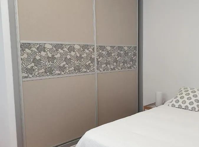 Kings Vegueta 公寓 *